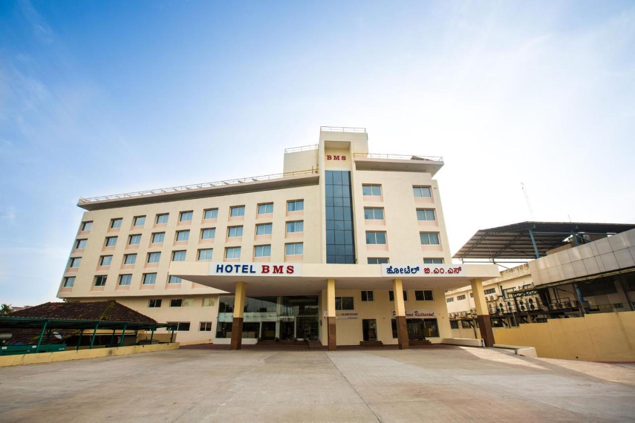 מנגלור Hotel Bms מראה חיצוני תמונה