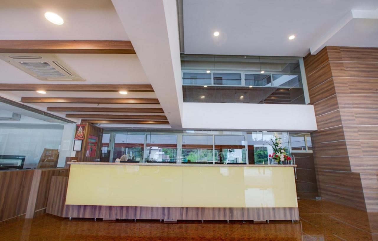 מנגלור Hotel Bms מראה חיצוני תמונה